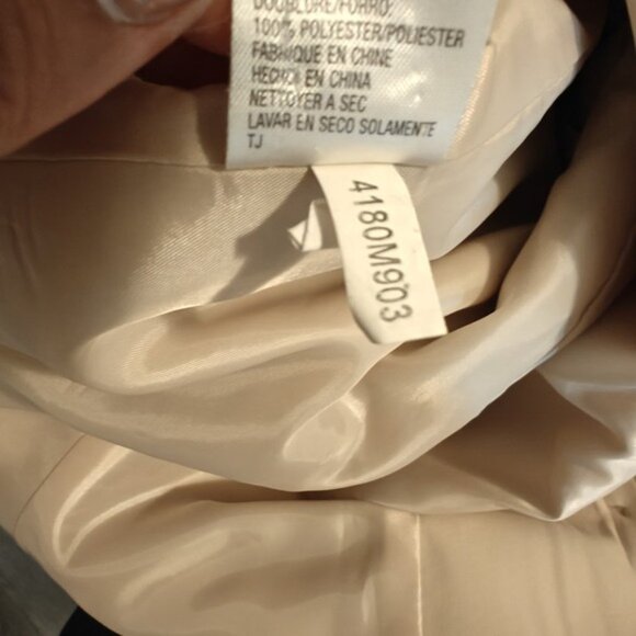 Tahari Arthur S. Levine Dress Suit Blazer jacket Stone Size 12 - Picture 11 of 11